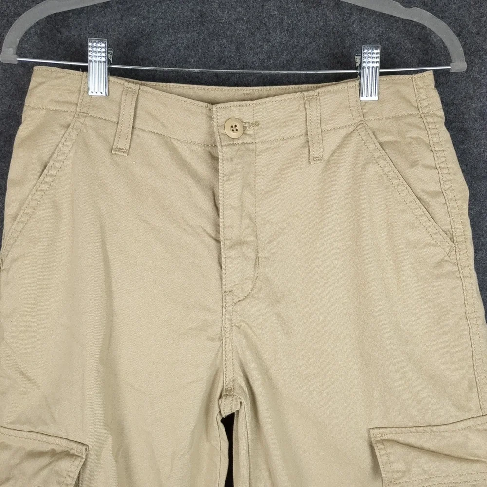 Levis style cargo